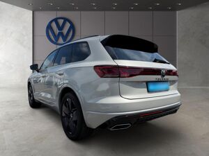 Volkswagen Touareg 3.0 TDI R-LINE AHK STANDHEIZ. PANO WINTERREIFEN NP 124.335.-€ bild 7