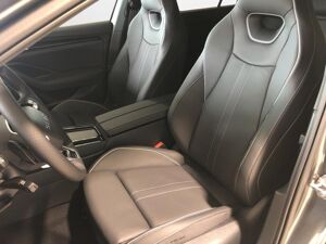 Skoda Superb Combi 1.5 TSI DSG iV Sportline Matrix AHK HUD Navi 19 Zoll bild 7