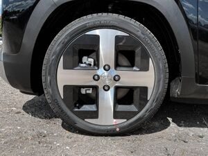 Hyundai INSTER PRIME 49 kWh Glas-SD LED 360°KAM NAVI KLIMA bild 4