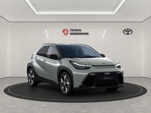Toyota Aygo 1.5-l-Hybrid Teamplayer CVT + SITZHEIZUNG 🚀💪 LAGERWAGEN bild 4