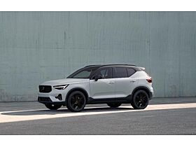 Volvo XC40 B4 Mild-Hybrid Benzin Black Edition Ultra Volvo XC40 B4 Mild-Hybrid Benzin Black Edition Ultra