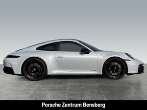 Porsche 911 Carrera 4 GTS bild 5