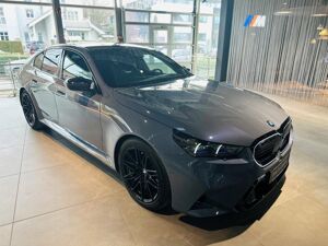 BMW M5 Limousine SOFORT VERFÜGBAR bild 3