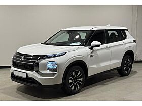 Mitsubishi Outlander 2.4 PHEV 4WD Diamant Mitsubishi Outlander 2.4 PHEV 4WD Diamant