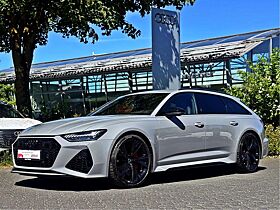 Audi RS6 Avant performance BLACK HUD LASER 360°STHZG Audi RS6 Avant performance BLACK HUD LASER 360°STHZG