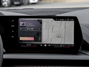 BMW 123 xDrive M Sport Pro HUD PANO ACC AHK 360°KAM RFK bild 7