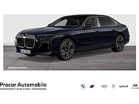 BMW 740 740d xDrive M Sport Pano Standheiz. DA Prof. HuD PA Prof. Wärmekomfortp. BMW 740 740d xDrive M Sport Pano Standheiz. DA Prof. HuD PA Prof. Wärmekomfortp.