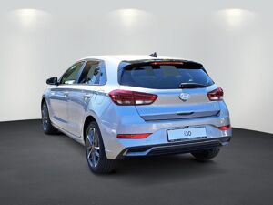 Hyundai i30 1.0 T-GDI Advantage *LED*NAVI*DAB*SHZ*PDC*KAM bild 4