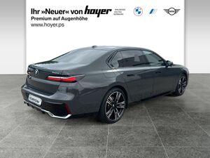 BMW 740 d xDrive Limousine M Sportpaket DAB RFK PDC bild 2