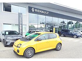 Renault Twingo E-TECH elektr. Evolution 80hp Urban Range Renault Twingo E-TECH elektr. Evolution 80hp Urban Range