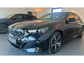 BMW i5 M60 xDrive Limousine LAGERAKTION! BMW i5 M60 xDrive Limousine LAGERAKTION!