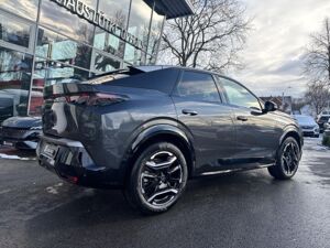 Peugeot 3008 GT ELEKTRO 210 *SOFORT VERFÜGBAR* bild 6