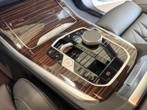 BMW X5 xDrive30d 20" M-Sport  Adap. LED Memory HiFi-sofort verfügbar!!! bild 7