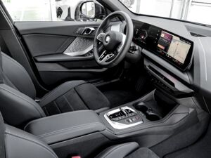 BMW 120 18 M-Sport Pano ACC RFK autom. Heckklappe uvm. bild 3