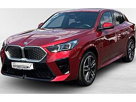 BMW iX2 xDrive30 M Sport AHK,HUD,ACC,360 GRAD KAMERA,EL. SITZ +MASSAGE,H/K SOUND,19 ZOLL ALU