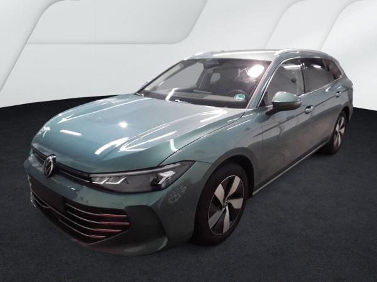 Volkswagen Passat Variant 1.5 eTSI DSG LED+NAV+AHK+ACC+AreaView - Business bild