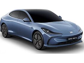 MG IM5 Premium 100kw AWD*Privat* MG IM5 Premium 100kw AWD*Privat*