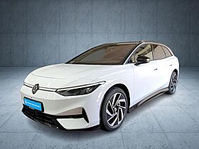 Volkswagen ID.7 Tourer Pro S 86 kWh /AHK /SMART GLAS /PLUS-PAKETE Volkswagen ID.7 Tourer Pro S 86 kWh /AHK /SMART GLAS /PLUS-PAKETE