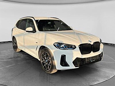 BMW X3 Plug-In-Hybrid 30e. 135 kW inkl. Haustürlieferung
