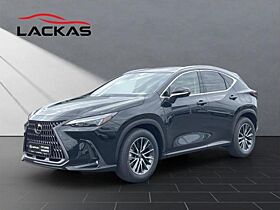 Lexus NX 450h+ Executive E-FOUR · inkl. Wallbox · Panorama-Glasdach · Head-up · 360°-Kamera · Tageszulassung Lexus NX 450h+ Executive E-FOUR · inkl. Wallbox · Panorama-Glasdach · Head-up · 360°-Kamera · Tageszulassung
