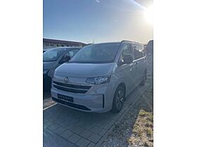 Volkswagen Transporter Caravelle Life 2,0 l TDI 8-Gang-Automatikgetriebe Radstand: 3100 mm Volkswagen Transporter Caravelle Life 2,0 l TDI 8-Gang-Automatikgetriebe Radstand: 3100 mm