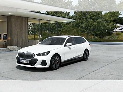 BMW i5 xDrive40 Touring*Vorführwagen mit 31%=32.130 EUR brutto Nachlass* Übernahme April 2027