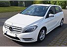 Mercedes-Benz B 180 CDI DCT/NAVI/SHZ/AHK/Automatik/TÜV neu