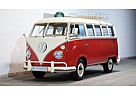 VW T1 Volkswagen Bus Deluxe mit Safari Fenstern restauriert