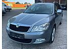 Skoda Octavia Combi Elegance/AUTOMATIK/Xenon/NAVI/SHZ