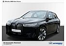 BMW iX 40xDrive SPORT ACC AHK PANO HUD LASER 360°21'
