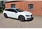 Volvo V60 CC V60 Cross Country D4 AWD Geartronic Summum S...