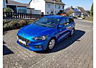 Ford Focus Turnier ST Line 1,5 EB 182PS