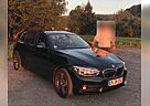 BMW 118i - 5-Türer Sport Line *LED* *Navi *Tempomat*
