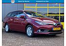 Toyota Auris Touring Sports 1.8 Hybrid Business Bovag g