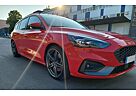 Ford Focus 2,3 ST - Turnier | Styling | Pano | AHK