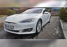 Tesla Model S Basis -