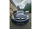 Opel Signum 2.2 Direct -
