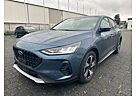 Ford Focus Active X Panorama-Schiebedach + AHK + ACC