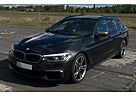 BMW M550d VOLL DisplayKey B&W LiveCockp Pano Standh