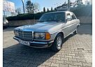 Mercedes-Benz 300 D - Automatic , AC, 4 Eelctric Windows