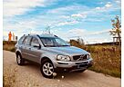 Volvo XC 90 XC90 D5 AWD / 200 PS /Standheizung / 7 Sitze