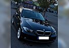 BMW 320D Touring - LED-Licht, Car-Play, weiteres
