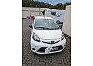 Toyota Aygo (X) Aygo (X) 1,0-l-VVT-i Connect Connect