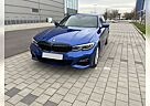 BMW 330e M Sport Portimo Blau