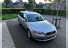 Volvo V70 3.2 Geartronic Kinetic
