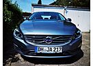 Volvo S60 D4 AWD Geartronic Kinetic Kinetic