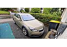 Opel Insignia Country Tourer 2.0 T 4x4 VOLL