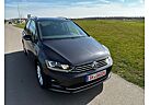 VW Golf Volkswagen Sportsvan VII Lounge*BI-XENON*FRONTASSIST*