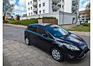 Ford C-Max 1,0 EcoBoost 92kW Champions Edition Ch...