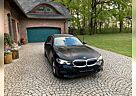 BMW 318 Baureihe 3 Touring d/AUTOMATIK/LED/NAVI